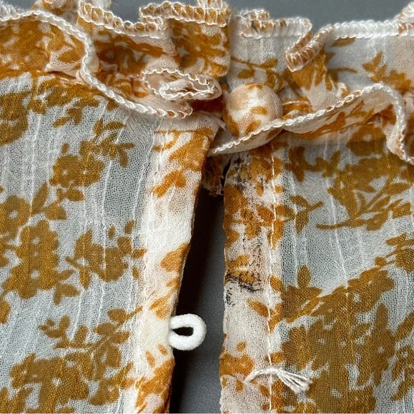 Saints + Secrets Mustard Floral Chiffon Ruffle Dress Size Small NWT - Picture 11 of 15